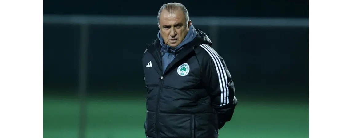 Terim Yunanistan'da ilk kupasına çok yakın