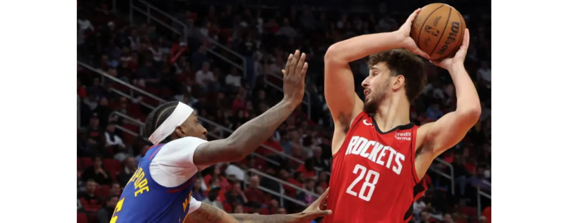 Houston Rockets son şampiyonu devirdi