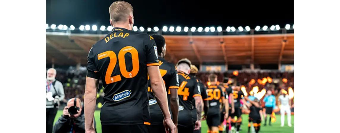 Hull City'ye forma sponsoru