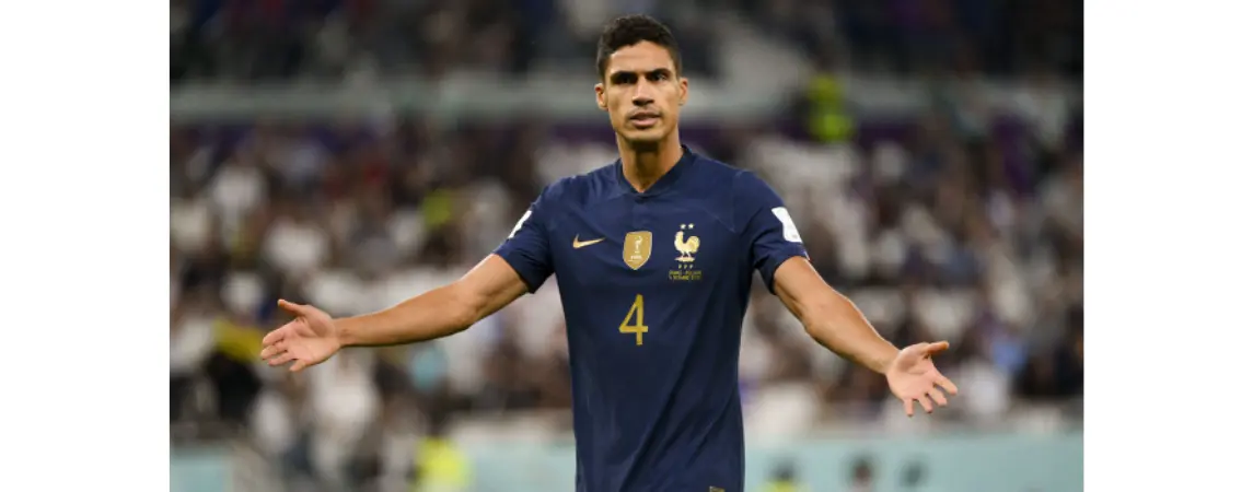 Raphael Varane iki devin radarında