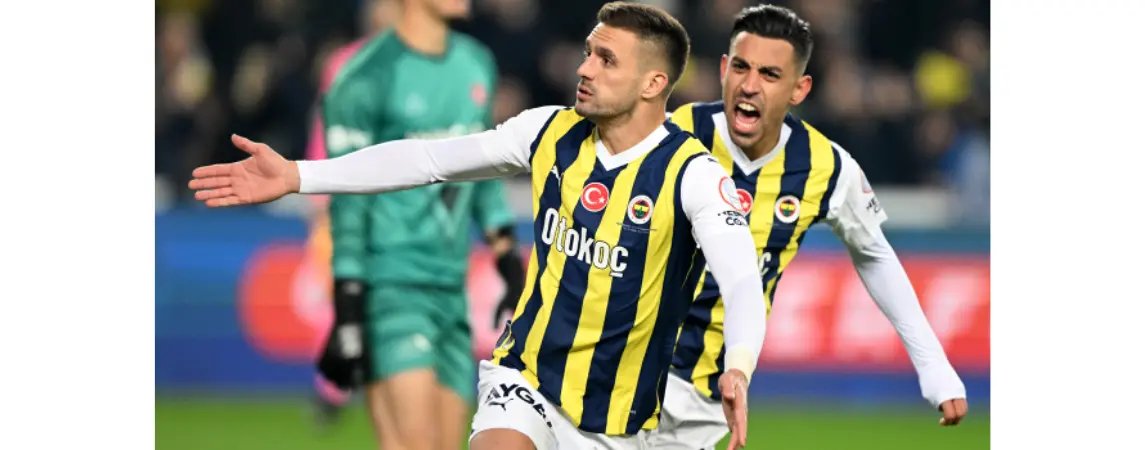 Fenerbahçe ikinci yarıda açıldı