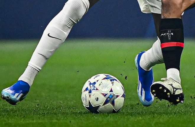 Skandal hata sonrası kulüp özür diledi: Hayatta olan futbolcu için saygı duruşu yapıldı