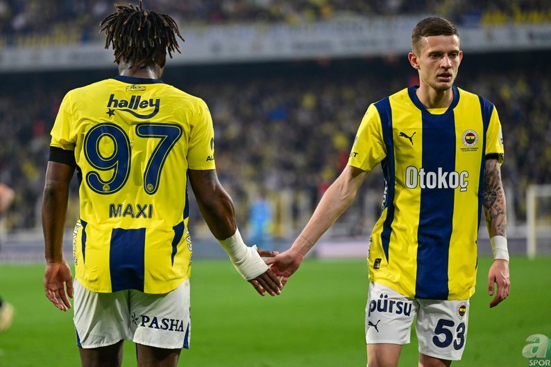 Fenerbahçe'de tam 12 ayrılık birden! Bellona Kayserispor maçı sonrası biletleri kesildi.