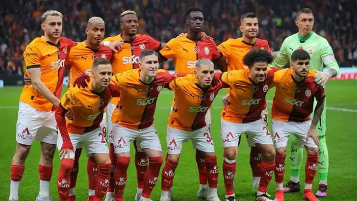 Galatasaray yenilmezlik serisini sürdürdü